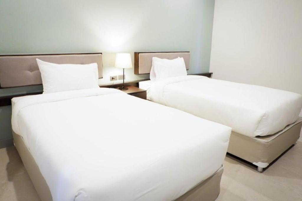@Sleep Hotel Nakhon Pathom Exterior photo