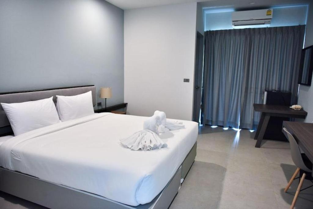 @Sleep Hotel Nakhon Pathom Exterior photo